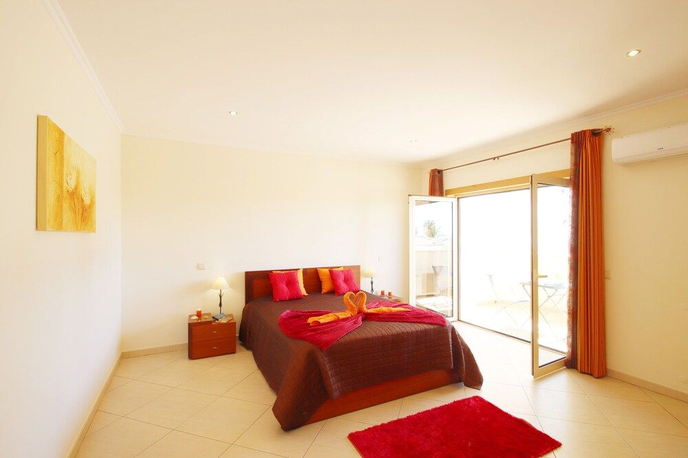 Villa Pauline Villa, Multiple Bedrooms, Private Pool, Pool View 3