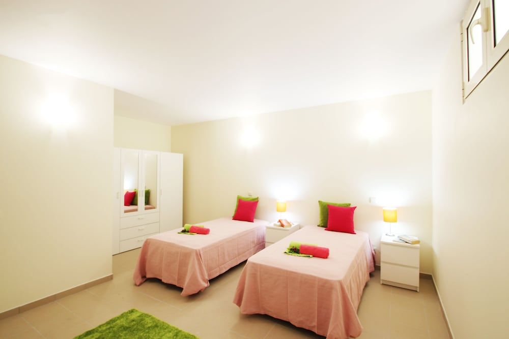 Villa Pauline Villa, Multiple Bedrooms, Private Pool, Pool View 17