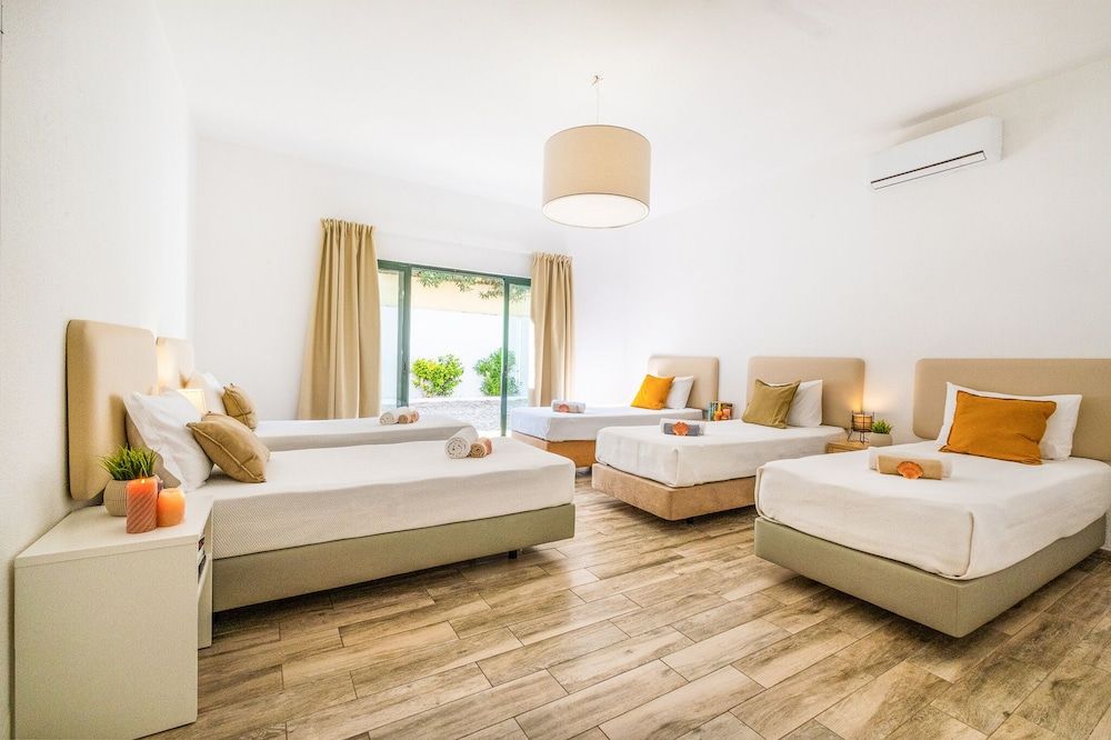 Villa Perola Villa, 6 Bedrooms, Private Pool, Pool View