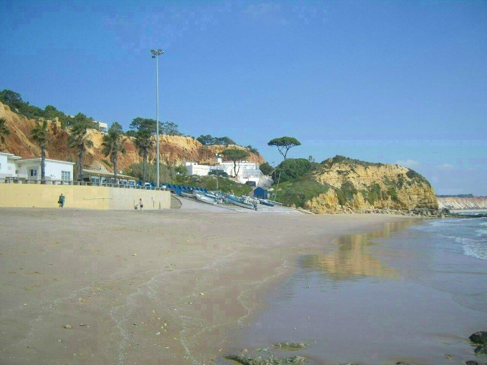 undefined Albufeira 1 Bedroom Apartment 5 min From Falesia Beach and Close to Center! L 7
