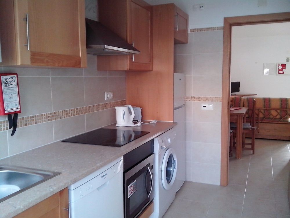 Albufeira 1 Bedroom Apartment 5 min From Falesia Beach and Close to Center! D Apartment, 1 Bedroom, Smoking, Terrace 18