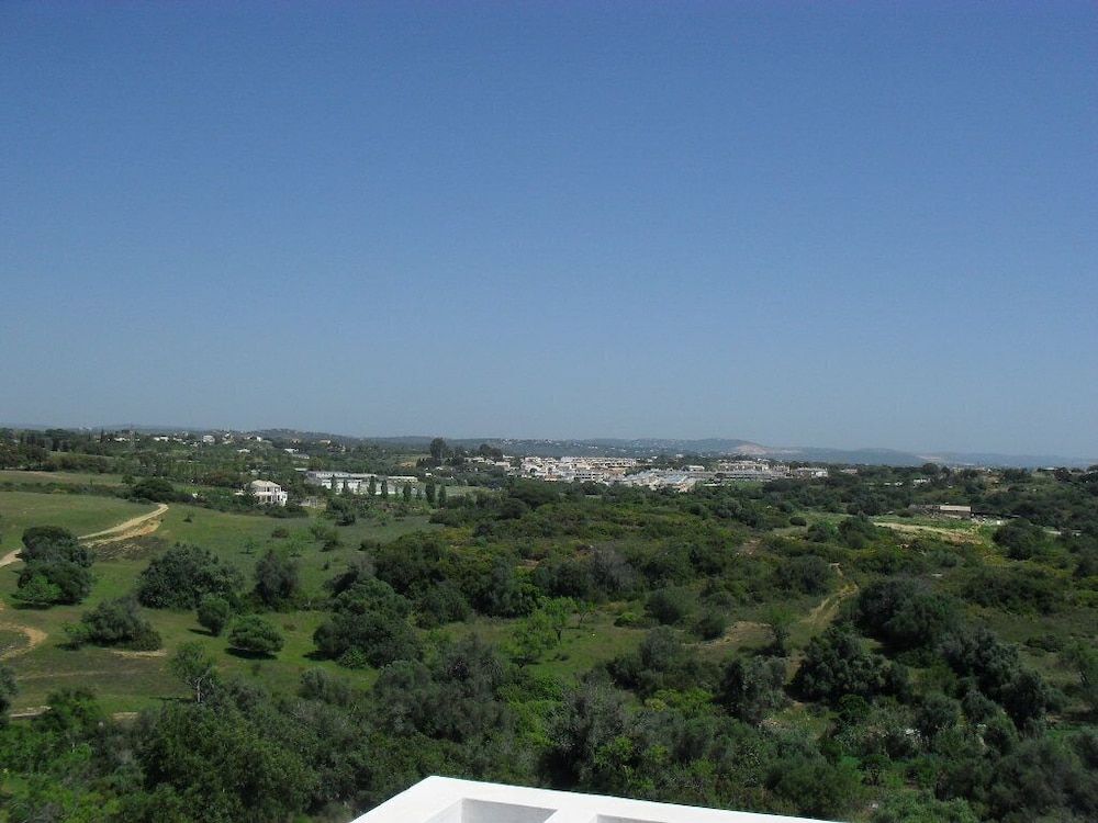 Albufeira Apartment Holiday Rentals Apartment, 2 Bedrooms, Accessible, Smoking 14