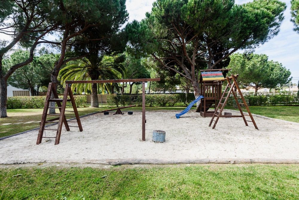 Children's Play Area