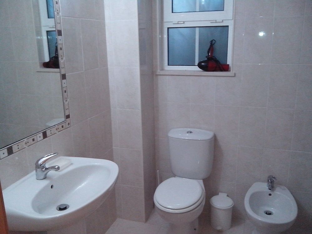 undefined Albufeira 1 Bedroom Apartment 5 min From Falesia Beach and Close to Center! E 10