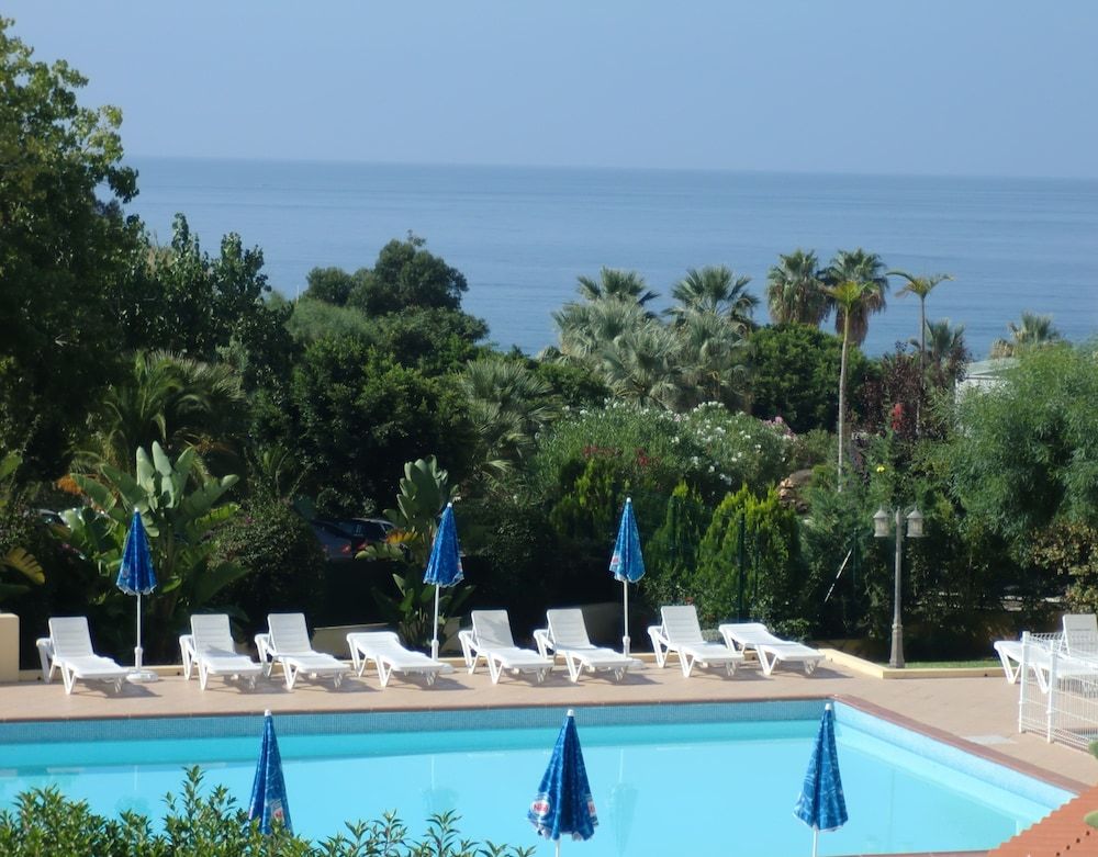 undefined Apts Elma 8