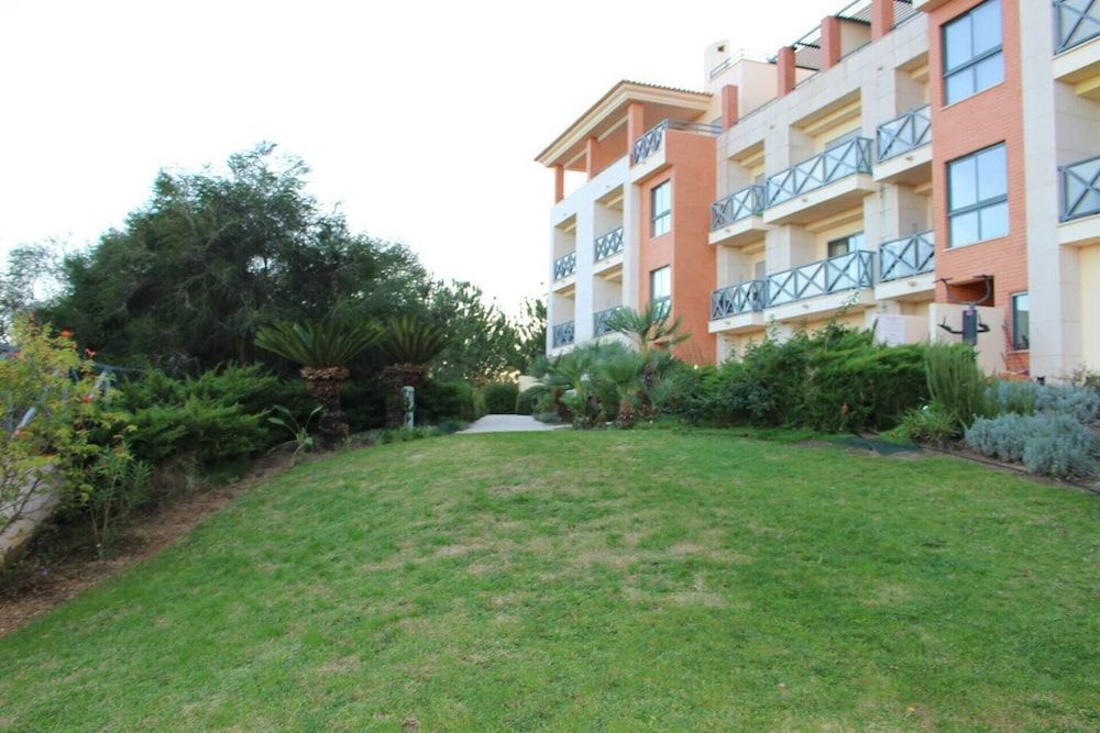 undefined Charming 3-bed Apartment in Albufeira 7