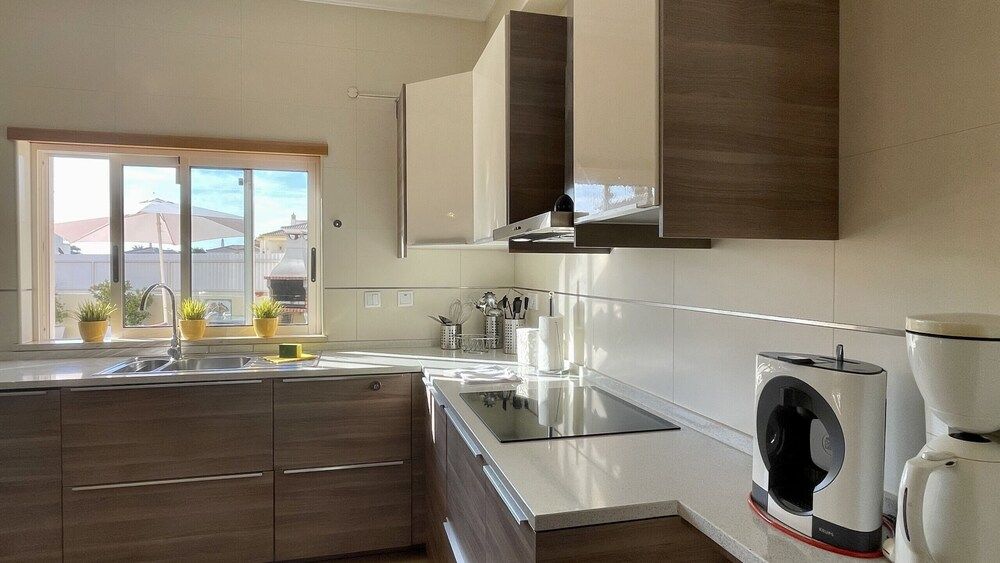 Sunshine CIP Villa, 4 Bedrooms, Private Pool, Sea View 14