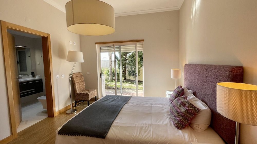 Sunshine CIP Villa, 4 Bedrooms, Private Pool, Sea View 4