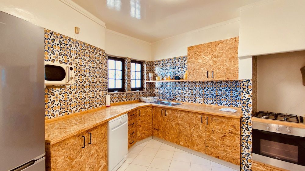 Beira Mar CIP Villa, 3 Bedrooms, Private Pool, Sea View 10