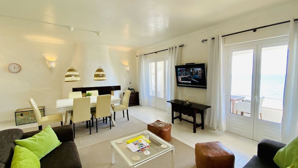 Beira Mar CIP Villa, 3 Bedrooms, Private Pool, Sea View 13