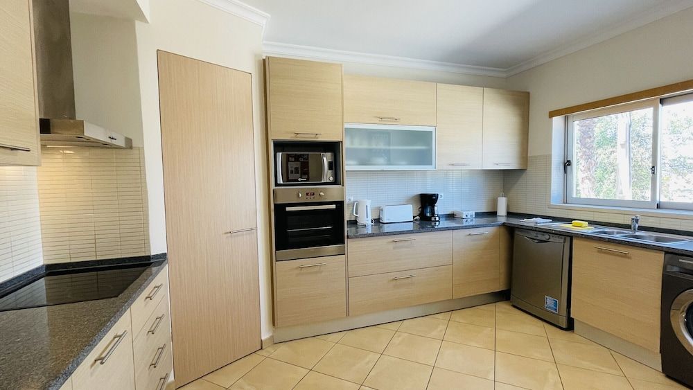 Santa Maria N CIP House, 2 Bedrooms, Pool Access, Pool View 8