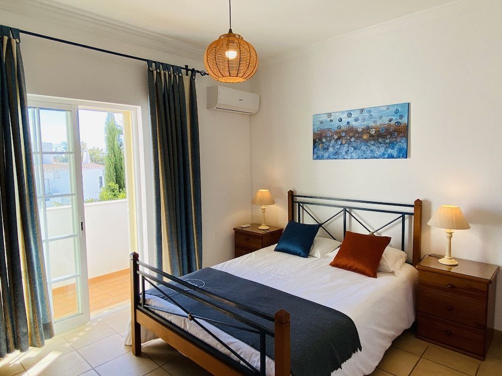 undefined Rafael CIP 4