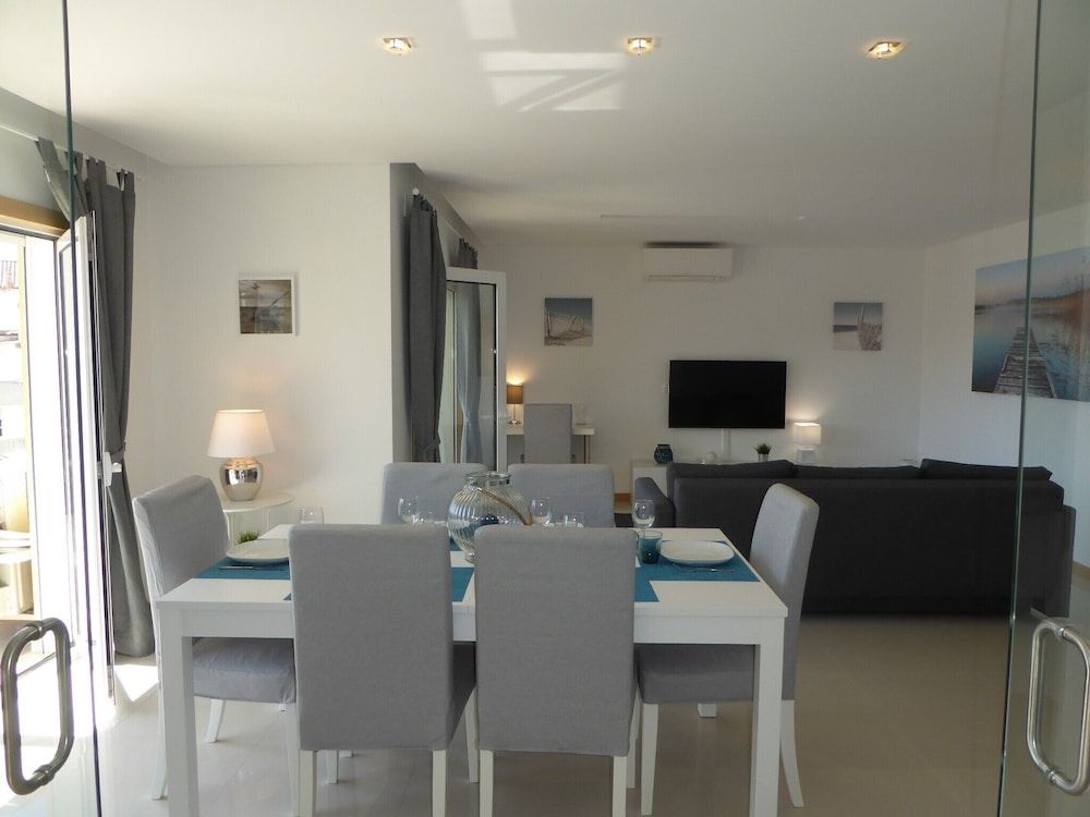 undefined Garden Hill M CIP 10