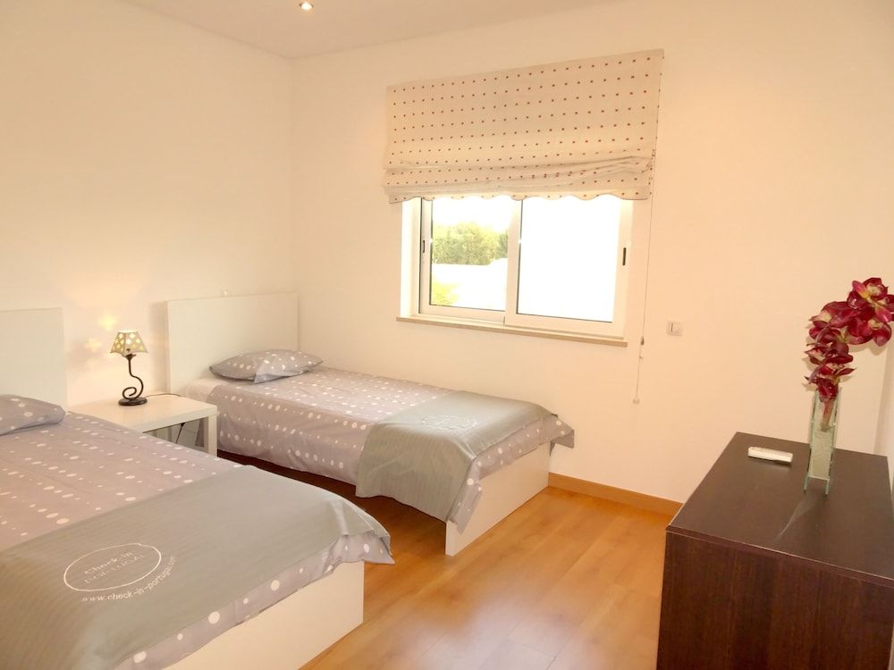 Balaia Prestige CIP Villa, 4 Bedrooms, Pool Access, Pool View 2