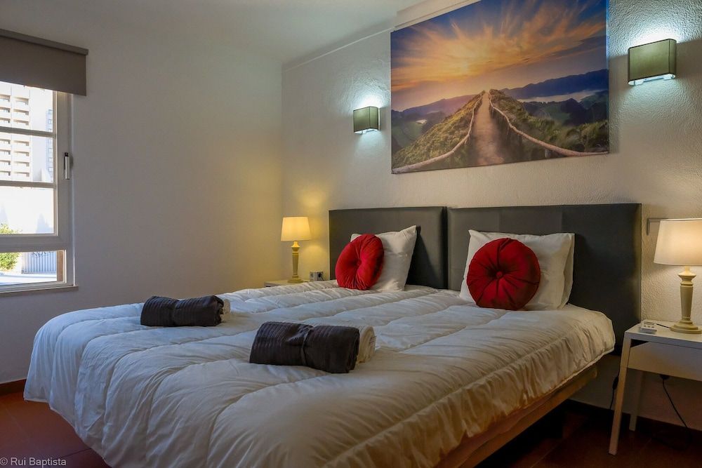 undefined Immaculate 1-bed Apartment in Albufeira 8