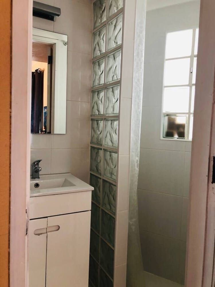 Remarkable 3-bed House in Albufeira House, Multiple Beds 14