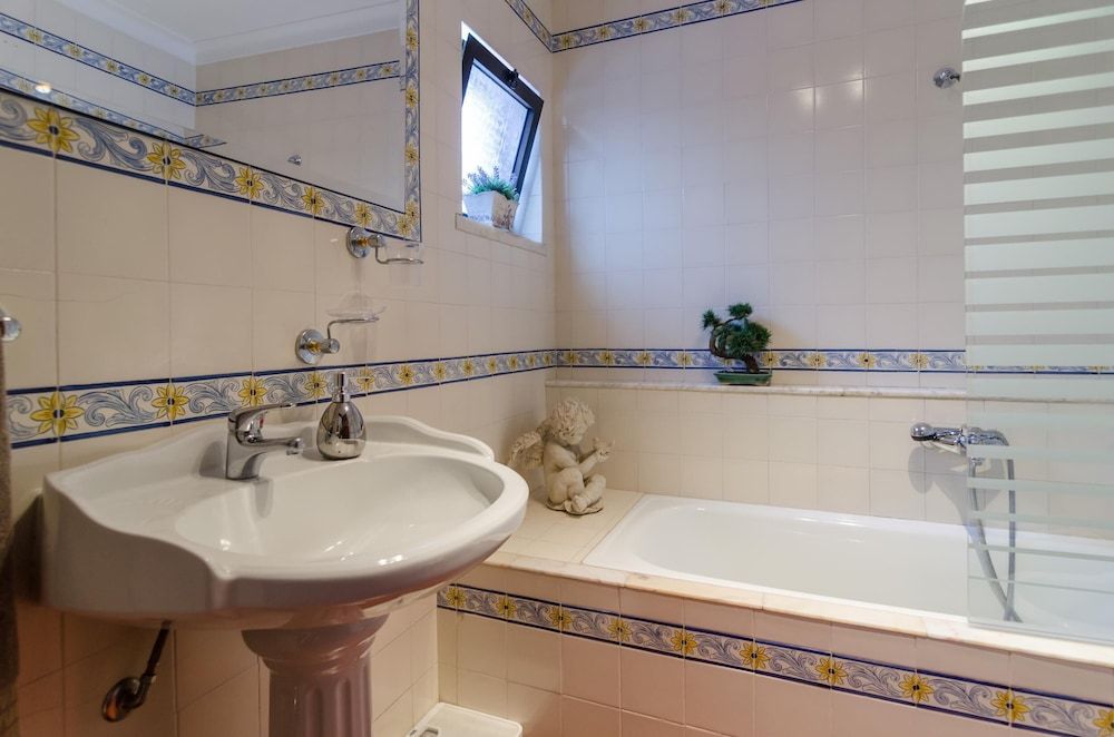 Villa V5 With Private Pool Villa, 5 Bedrooms, Private Pool, City View 19