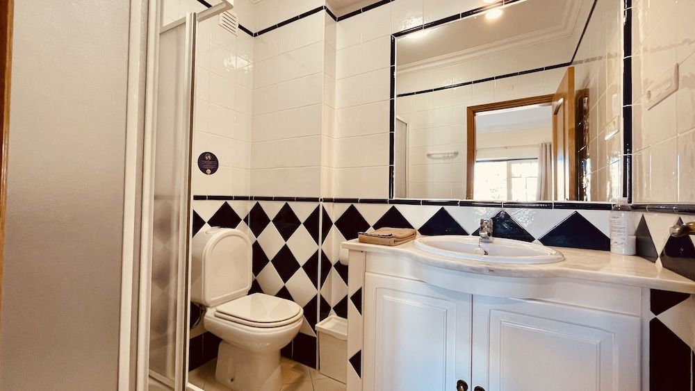 Bicos R CIP Apartment, 2 Bedrooms, Pool Access, Sea View 5