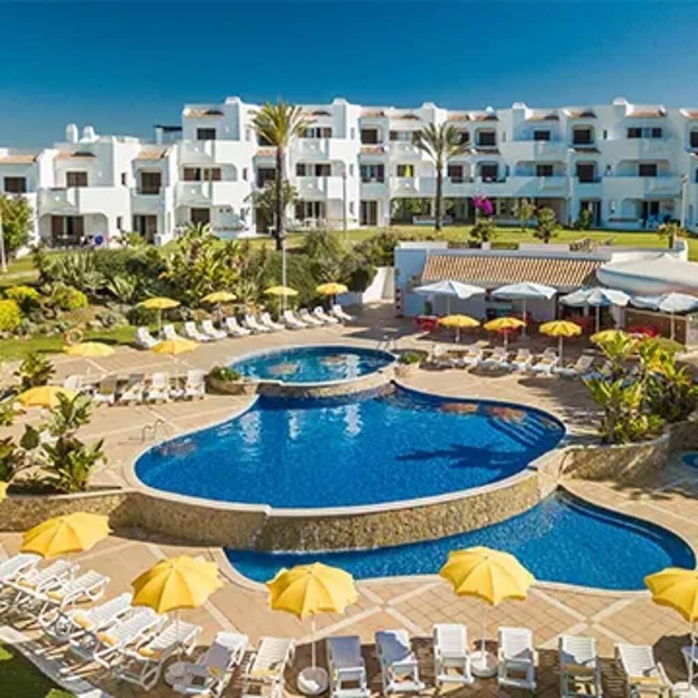 undefined Amazing 2-bedroom Appartment With big Terrace! 6