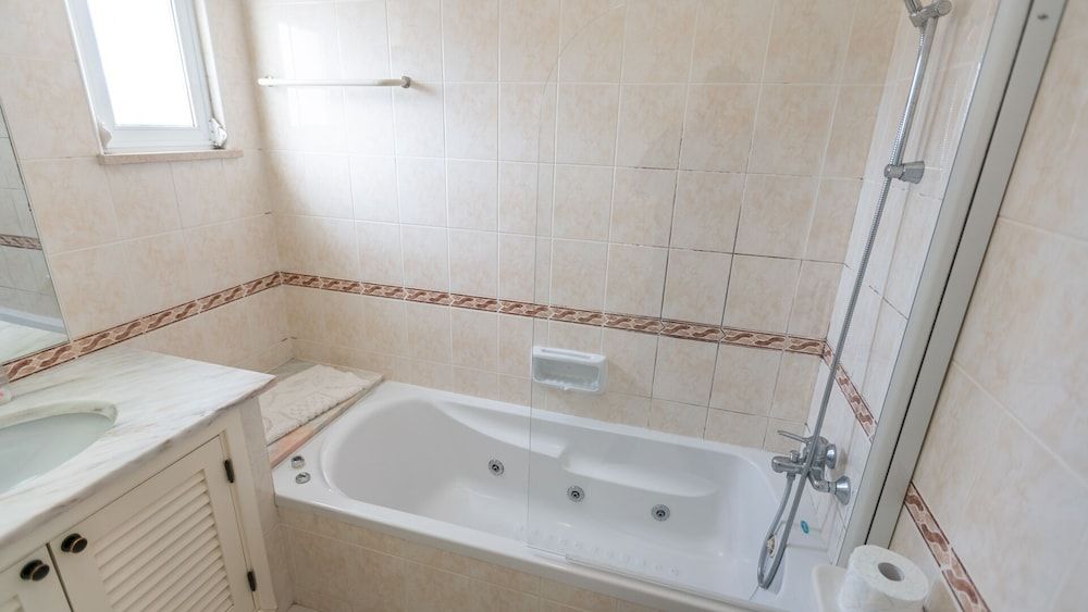 Amazing 2-bedroom Appartment With big Terrace! Apartment 13