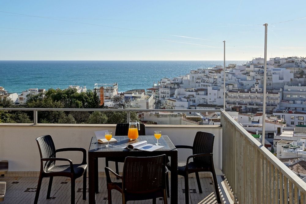 Rooftop Oldtown Residence Deluxe Apartment, Ocean View 13