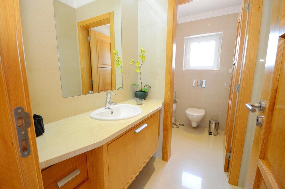 Duma in Albufeira With 4 Bedrooms and 4 Bathrooms Villa 7