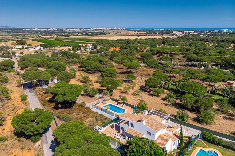 Carlivo in Albufeira Villa 12