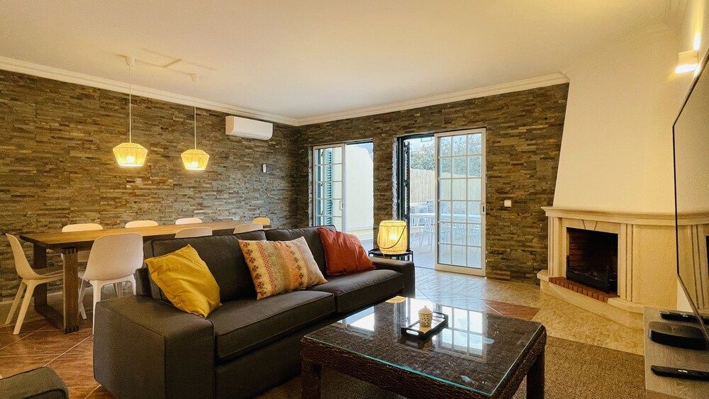 Mosqueira CIP House, 3 Bedrooms, Private Pool, Pool View 9