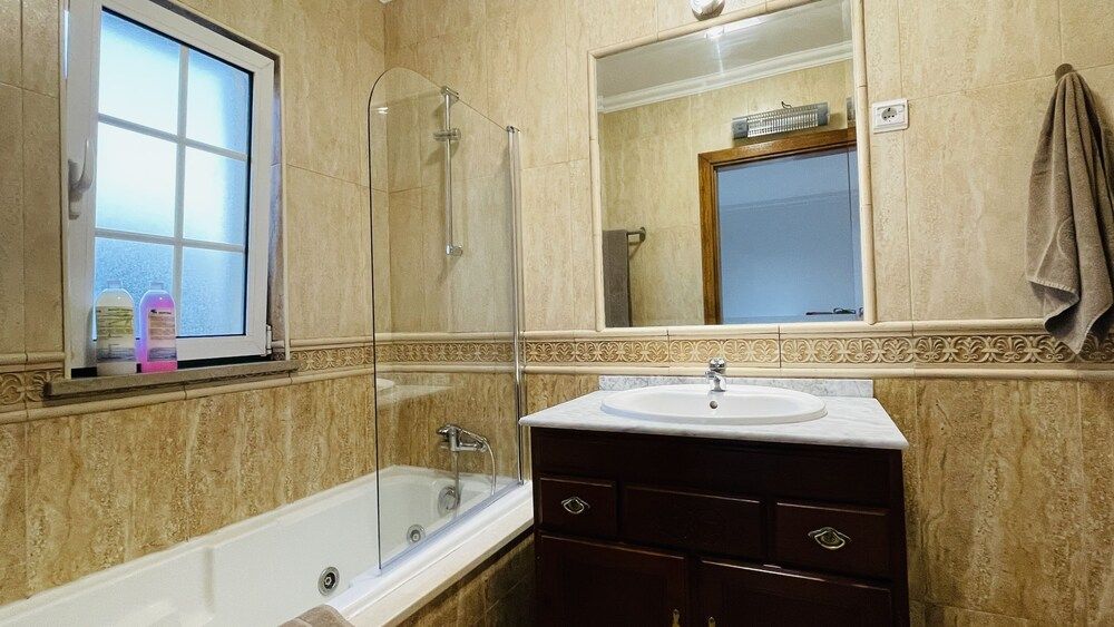 Mosqueira CIP House, 3 Bedrooms, Private Pool, Pool View 16