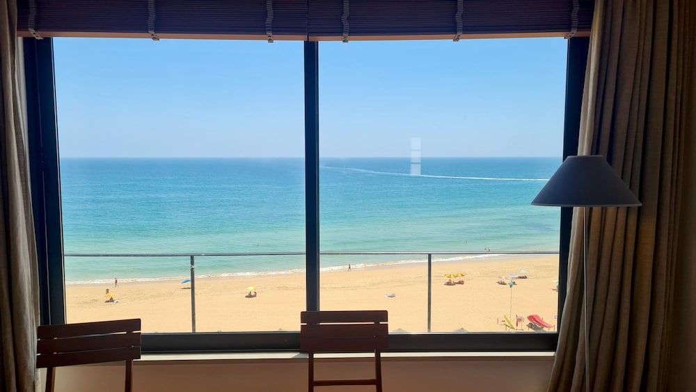 Albufeira Beach Cliffs House Apartment, Smoking 13