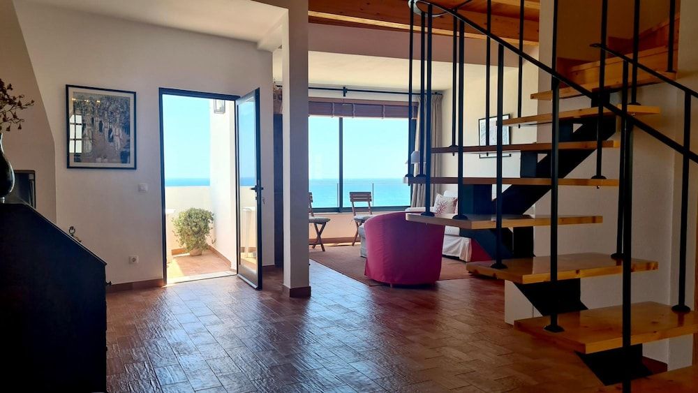 undefined Albufeira Beach Cliffs House 4