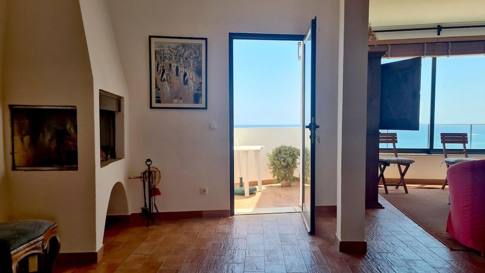 undefined Albufeira Beach Cliffs House 5