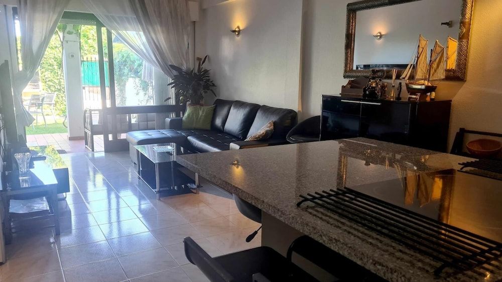 Albufeira Cozy Garden T2 Near the Beach Apartment 42