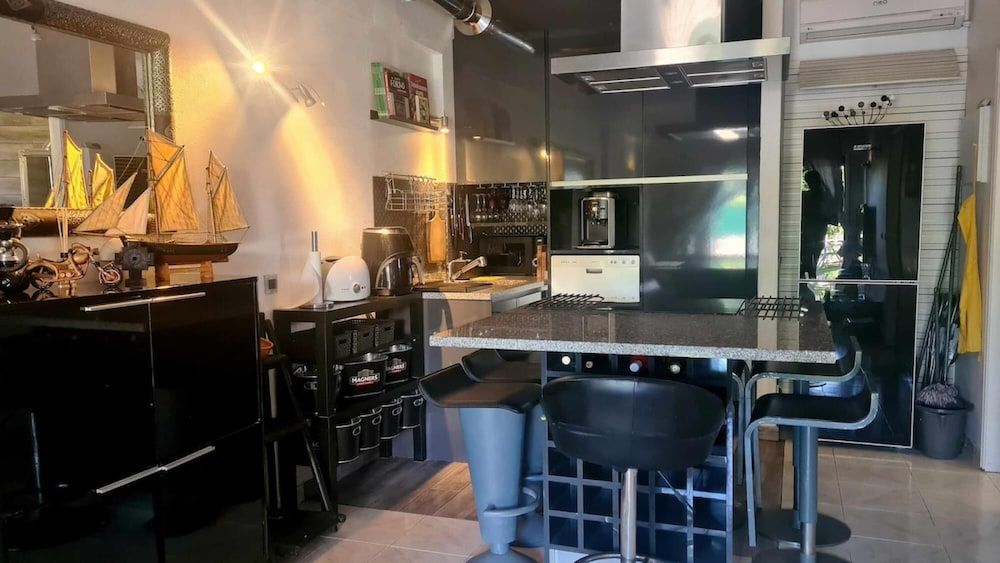 Albufeira Cozy Garden T2 Near the Beach Apartment 23