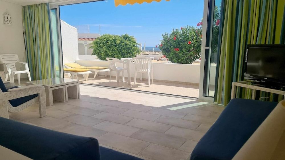 Albufeira With Terrace sea Views 5 min to Beach 21 Apartment 8