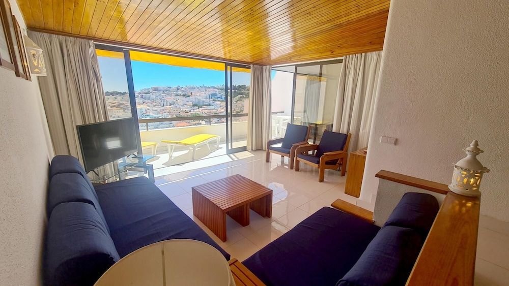 Albufeira Sea and old Town View 32 Apartment 23