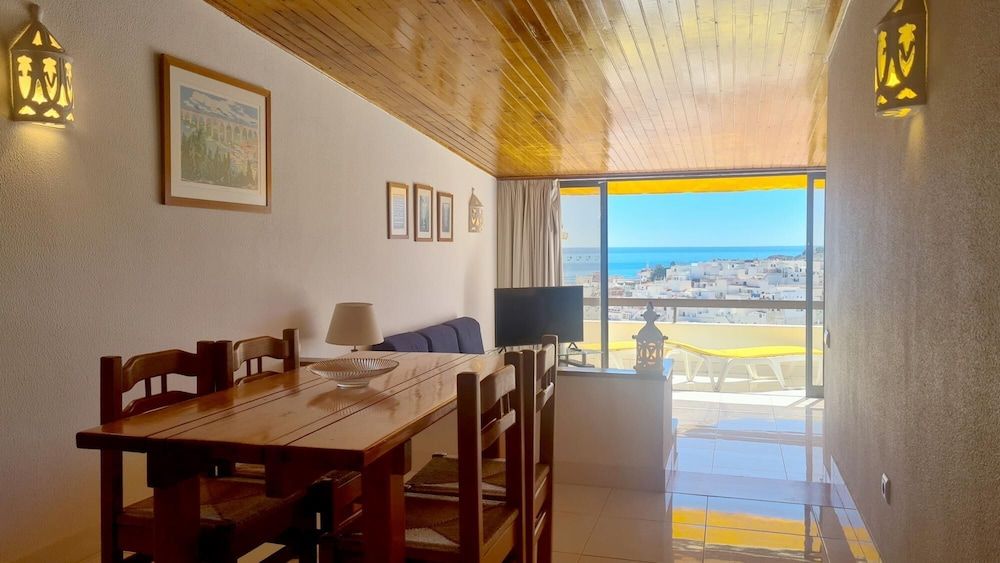 Albufeira Sea and old Town View 32 Apartment 5