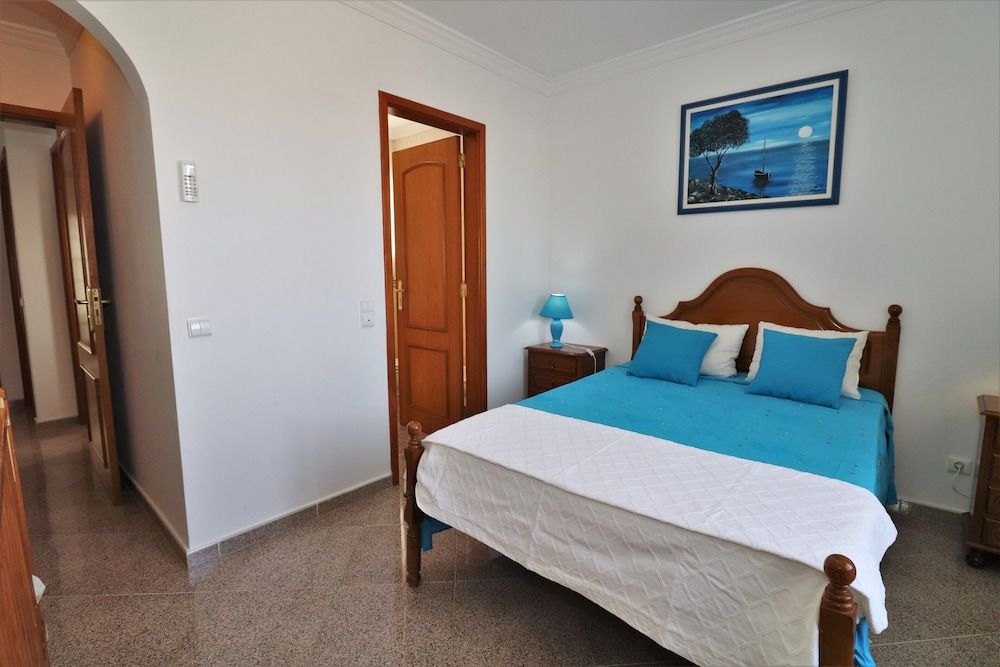 undefined Entire Villa in Albufeira 10