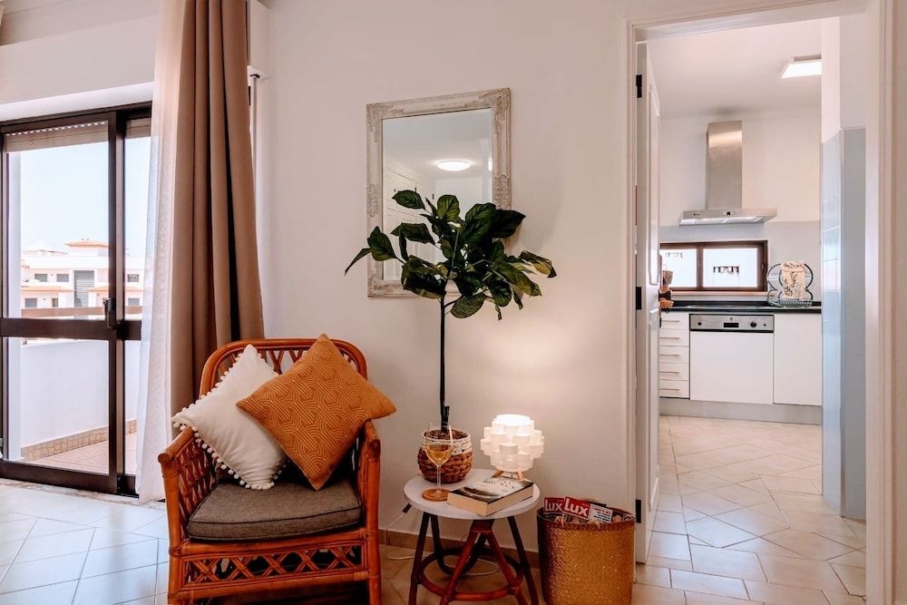Holiday 1 Bed Apartment With Pool in Albufeira Apartment 15