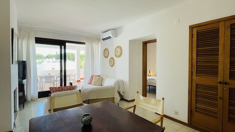 Mar CIP Apartment, 3 Bedrooms, Pool Access, Garden View 9