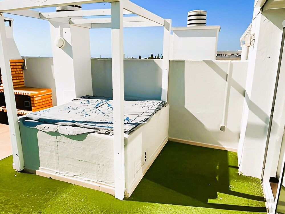 Flat 3 Bedrooms Albufeira Apartment, 3 Bedrooms, Accessible, Smoking 24