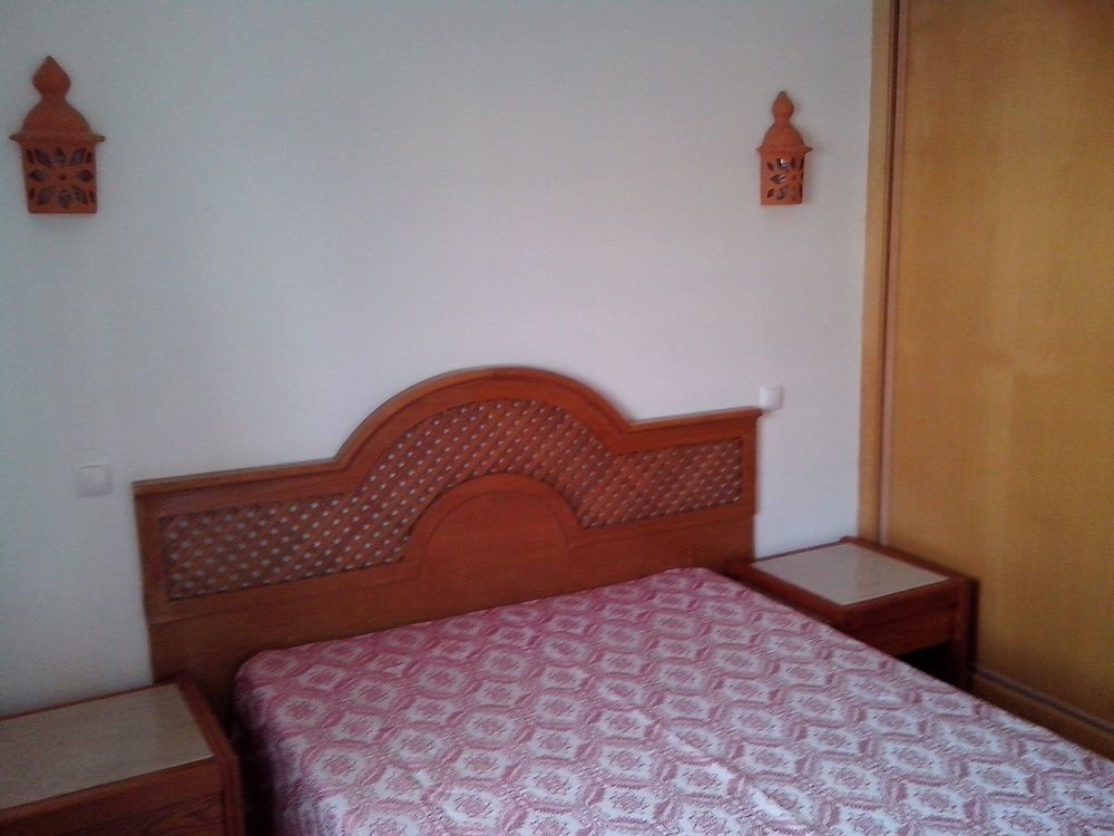 Remarkable 1-bed Apartment in Olhos de Agua Apartment 7