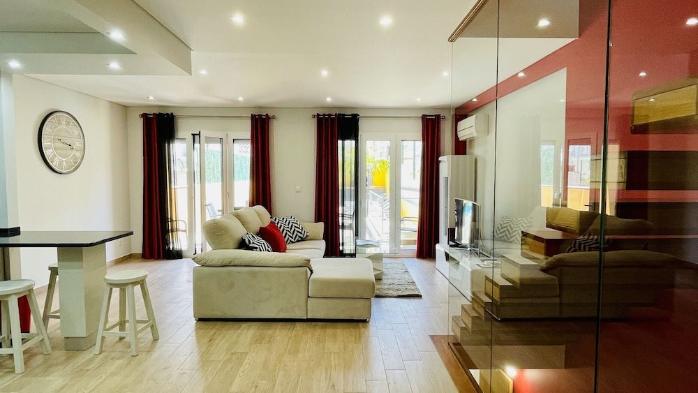 Alice CIP Villa, 5 Bedrooms, Private Pool, Pool View 18