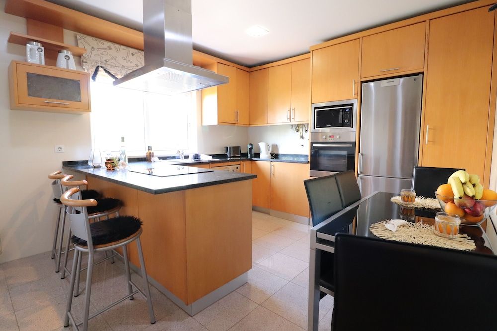 undefined 3-bed Townhouse With Pool in Albufeira Balaia 8