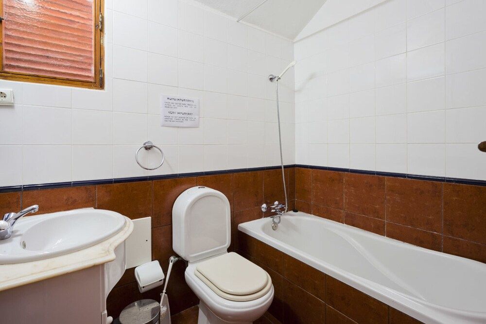 undefined Barbecue and Pool Mystay Algarve 10