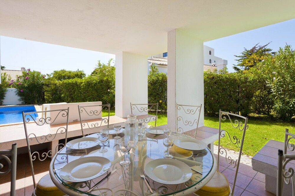 undefined Barbecue and Pool Mystay Algarve