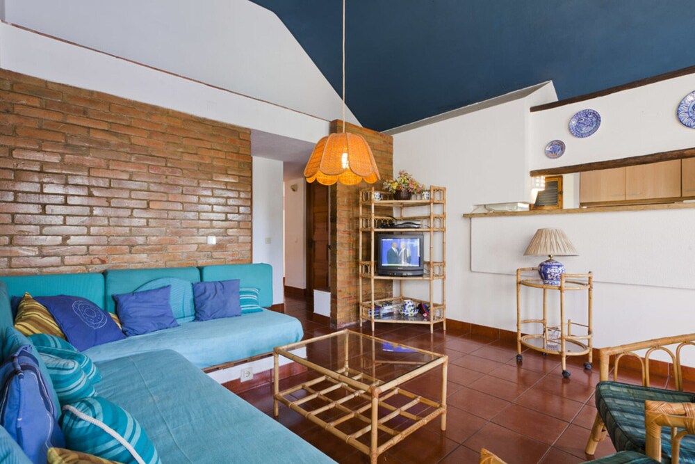 undefined Barbecue and Pool Mystay Algarve 9