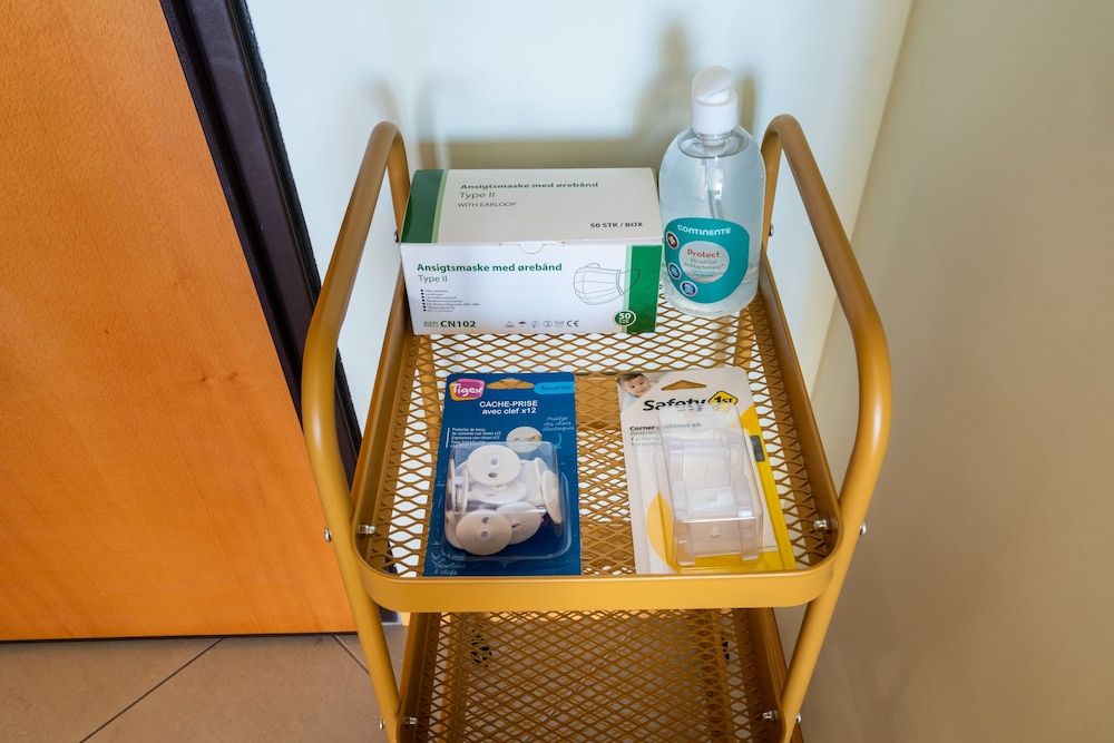 Sea view Apartment with sunbathing Terrace & 2 Swimming pools Romantic Apartment 13