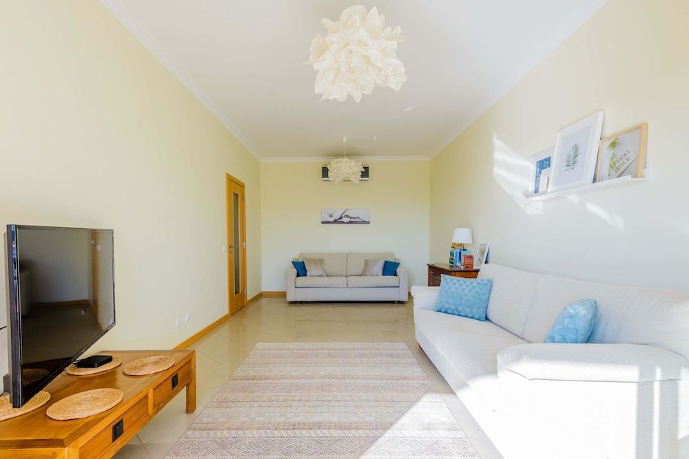 Sea view Apartment with sunbathing Terrace & 2 Swimming pools Romantic Apartment 8