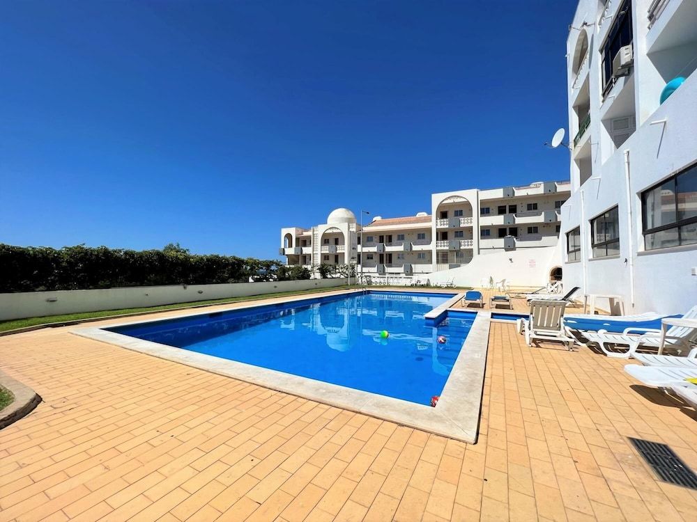 undefined Albufeira Classic 1 With Pool by Homing
